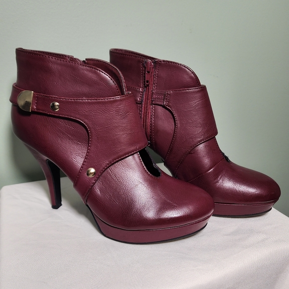 Burgundy Booties with Crossover Latch - Picture 2 of 3
